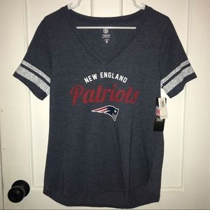 NWT- New England Patriots women’s T-shirt, M